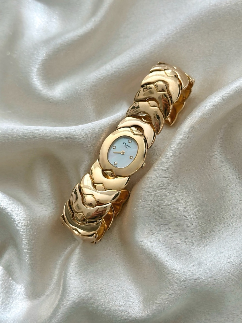 AUTHENTIC VERY RARE DIOR GOLD WATCH - WITH MOTHER-OF-PEARL DIAL